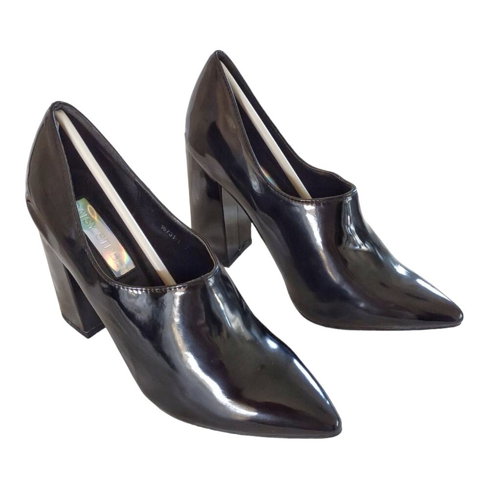 ASOS Daisy Street Black Vamp Pumps Size 7 Faux Patent Leather Block Heel Costume